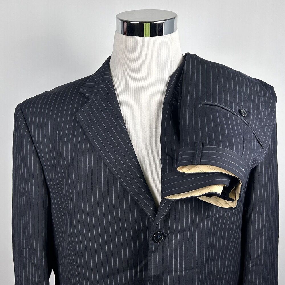 Vicci Uomo 50R Suit 42x28 Pleated Black Striped Wool Three Button Vented
